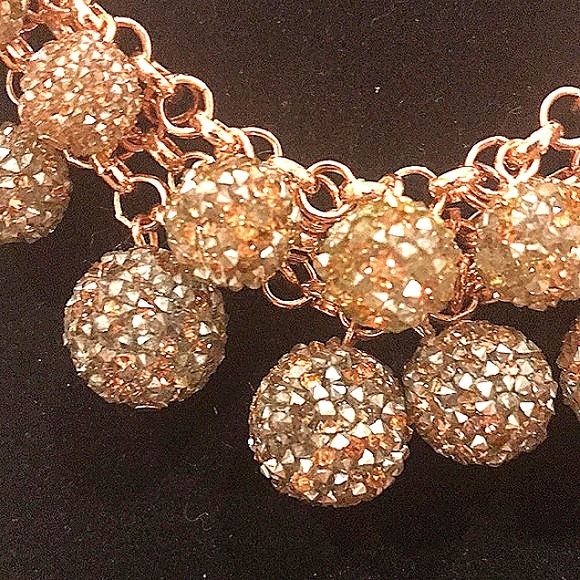 Gorgeous set Necklace and Bracelet Anne Klein. Gold Hardware - Picture 2 of 7